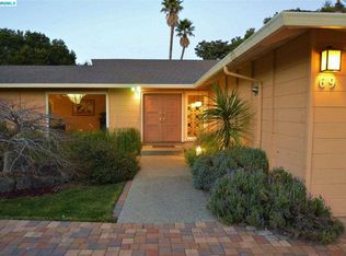 69 Donna Way, Oakland, CA 94605