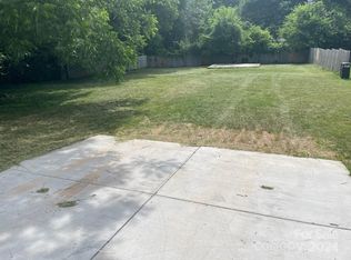 1915 Beatties Ford Rd, Charlotte, NC 28216