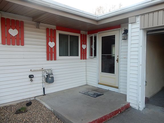 2nd image of 601 N 70th St