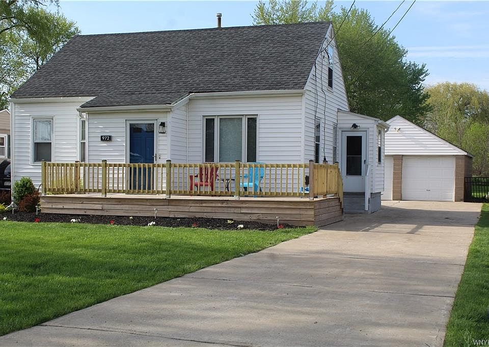 1st image of 972 Maryvale Dr