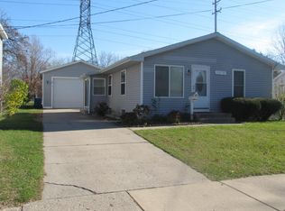 4458 Walton Ave SW, Wyoming, MI 49548