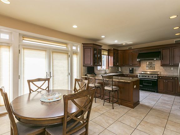 Very large Eat-in-Kitchen wi