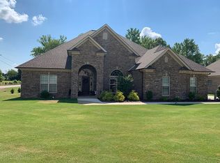 14982 Wildwood Drive, Athens, AL 35613