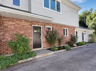 15 River Pl #2, Stamford, CT 06907