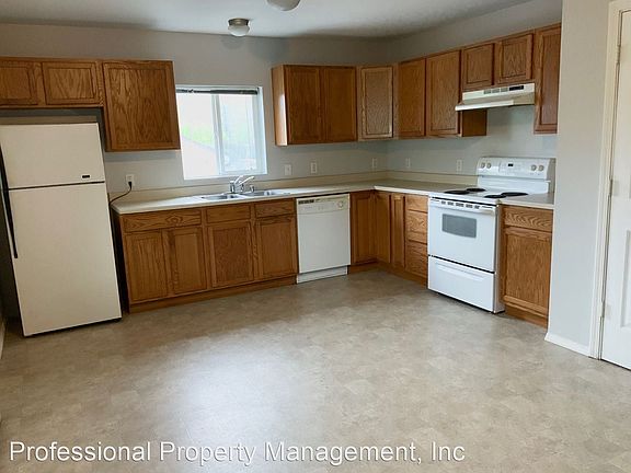 2nd image of 1018 Stoddard St APT A