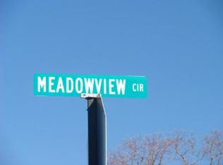 111 Meadowview Cir, Clinton, MS 39056