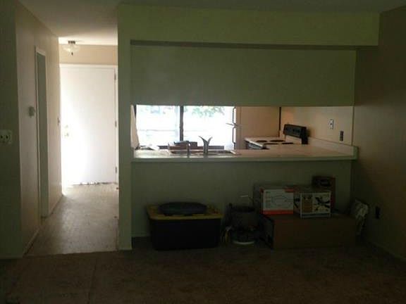 4th image of 1661 Wimbledon Dr #1