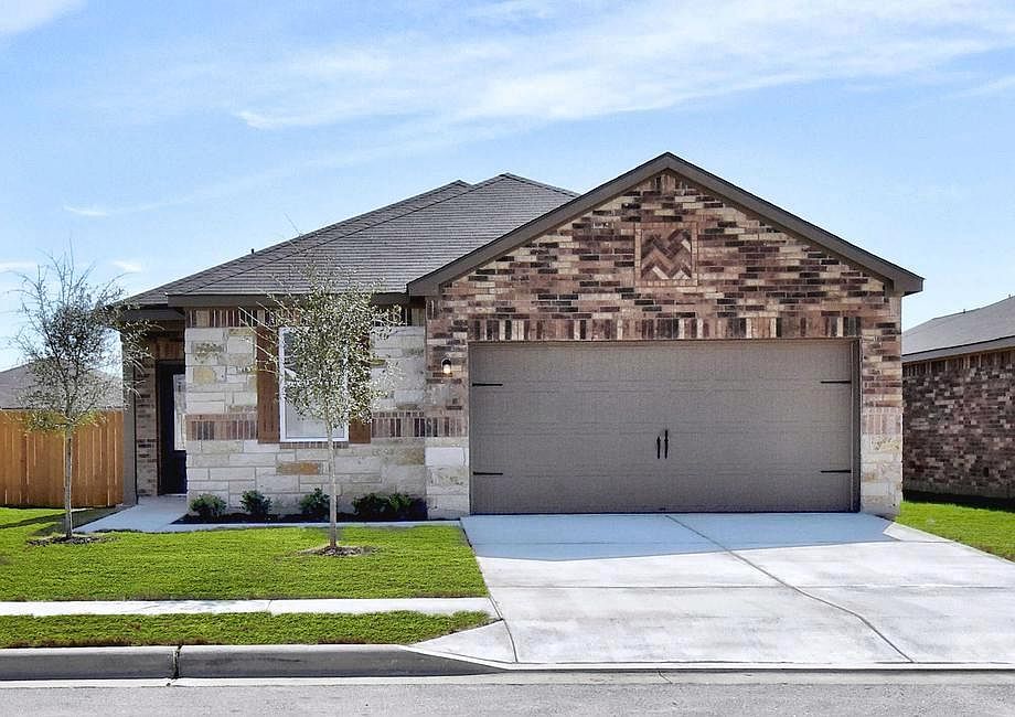 1st image of 256 Mount Vernon Way