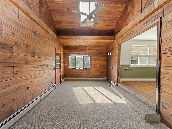 4th image of 110 Fieldwood Ave
