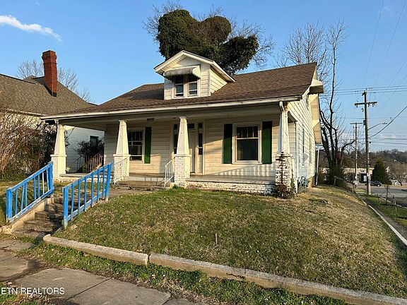 2nd image of 2400 Parkview Ave