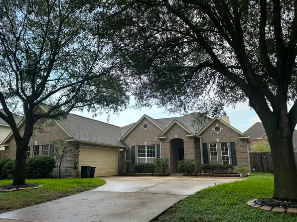 11918 Canyon Mills Dr, Houston, TX 77095