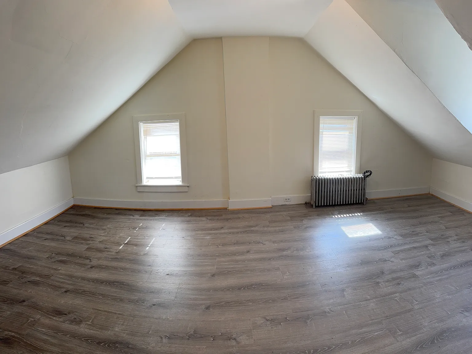 581 Guilford Street — Photo 4