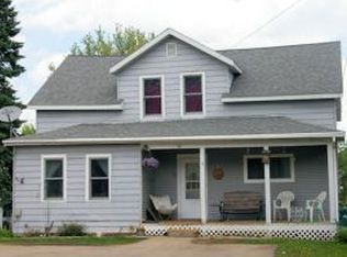 62 Brix St, Clintonville, WI 54929