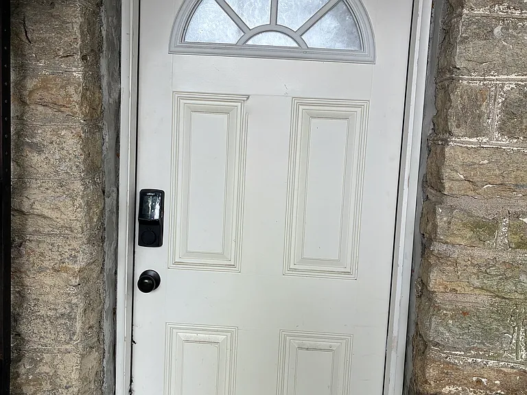 685 Riddle Rd — Photo 10