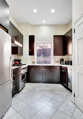 Rented by Corcoran | media 38