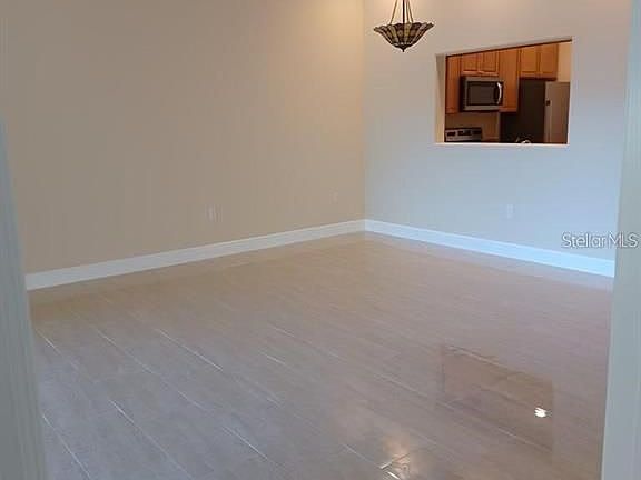 4th image of 44 Wellhaven Ln #B