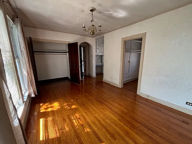 3352 N Claremont Ave #2 — Photo 3