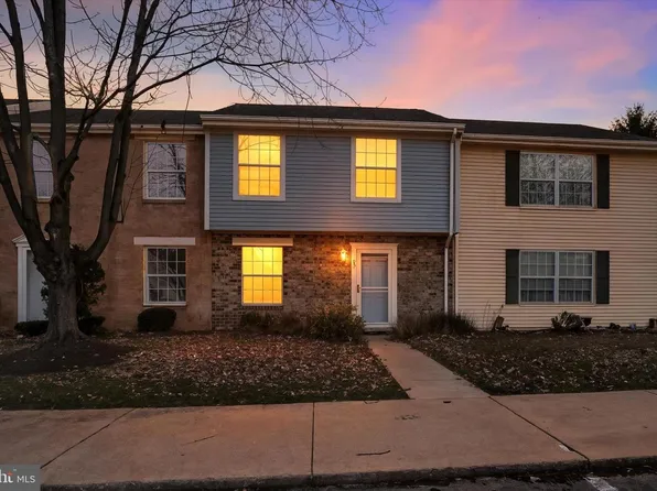 102 Lexton Dr #102, York, PA 17404