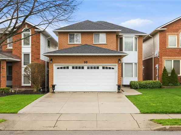 90 Lynnette Dr, Hamilton, ON L9B 2M5