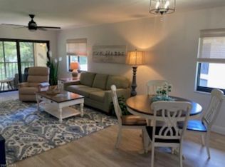 4955 Pepper Cir #B-208, Naples, FL 34113