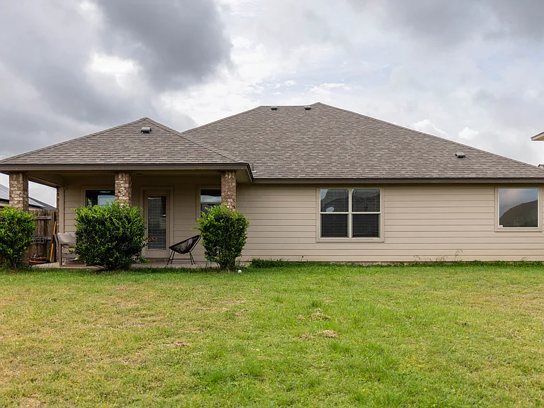 5513 Tama Dr — Photo 16