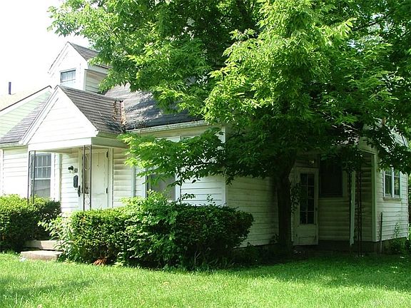 2nd image of 21 Gramont Ave