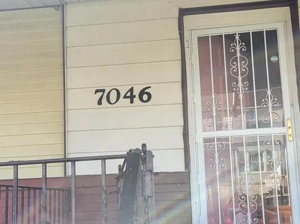 7046 Clover Ln, Upper Darby, PA 19082