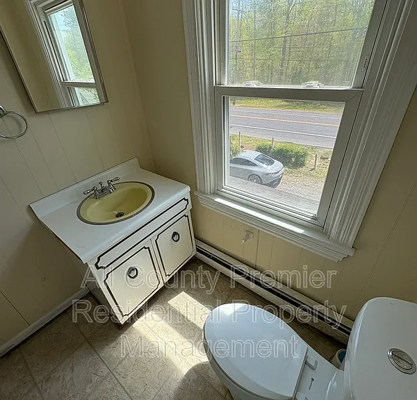 401 Route 9 — Photo 10