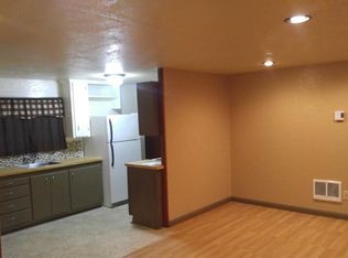 745 6th St, Springfield, OR 97477