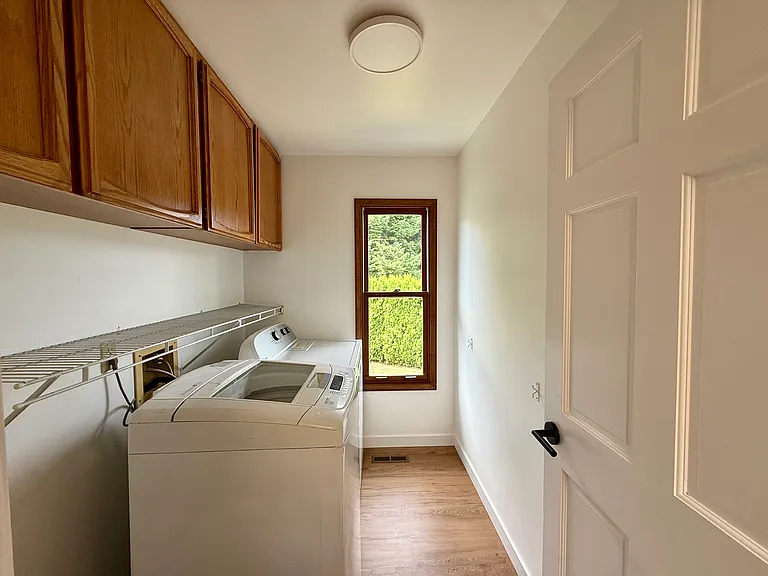 17417 SE 46th Pl — Photo 34