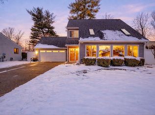 837 Tierra St SE, Kentwood, MI 49508