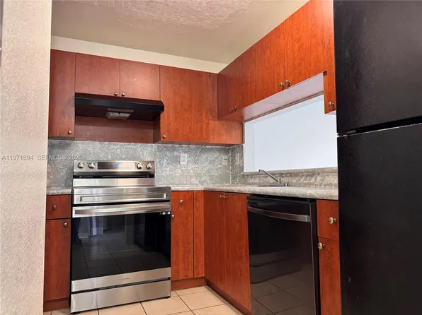 2232 NW 135th Ter, Opa Locka, FL 33054