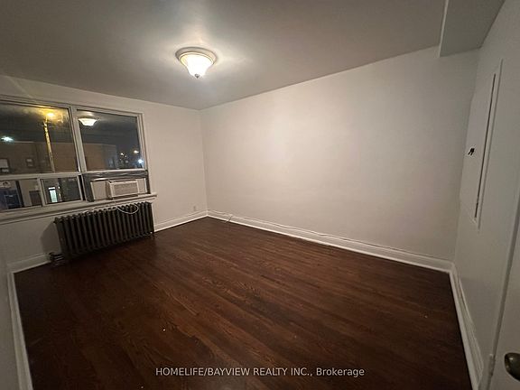 4th image of 2597 Eglinton Ave W #200