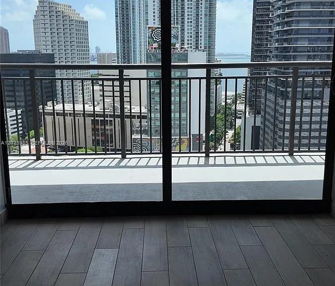 999 SW 1st Ave #2202 — Photo 12