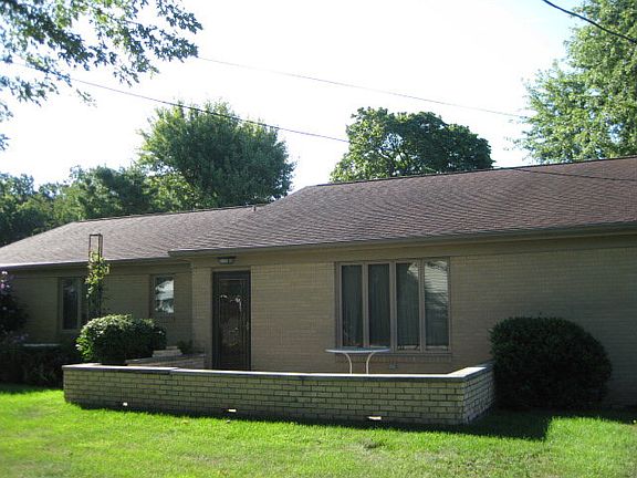 4th image of 839 Vernon Heights Blvd