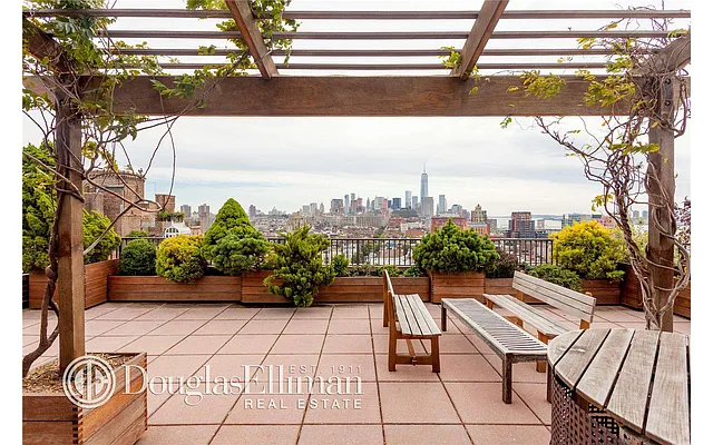 Sold by Douglas Elliman | media 27