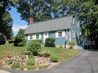 3 Nightingale Rd, Nashua, NH 03062