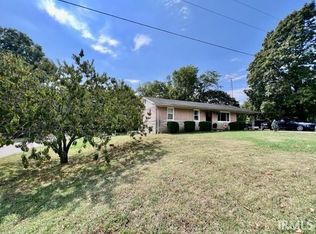 1700 W 4th St, Mount Vernon, IN 47620