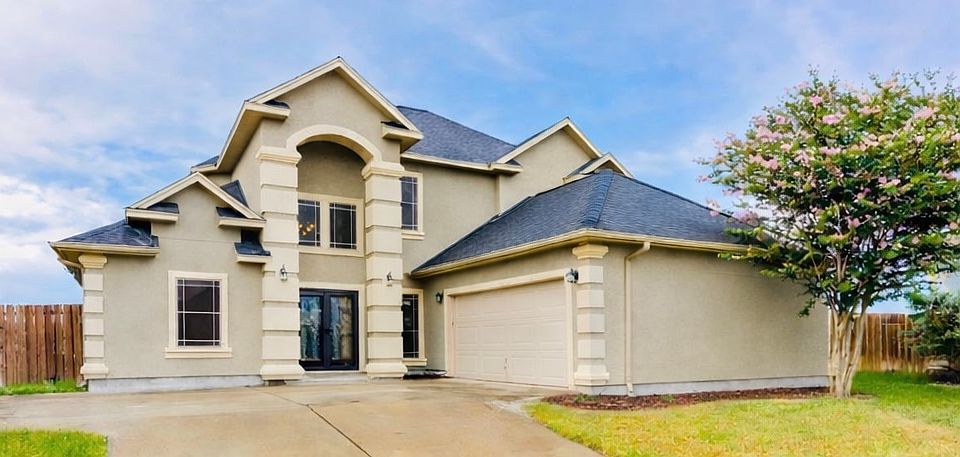 1st image of 3733 Lake Hawkins Ct