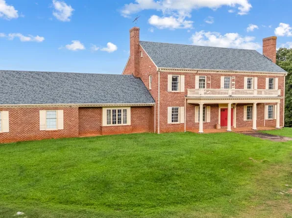 837 Gidsville Rd, Amherst, VA 24521