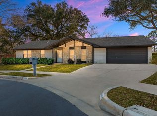160 Old Mill Cir, Lewisville, TX 75057