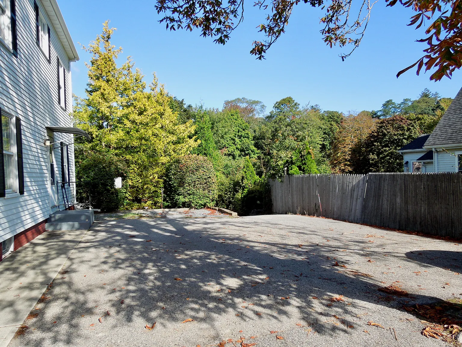 2 bed, 1005 sqft, $2,450 — Photo 2