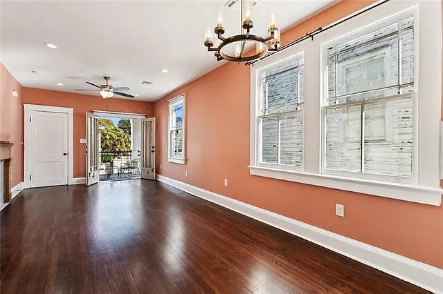 1754 Jackson Ave — Photo 4
