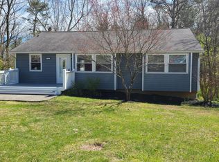 7226 Longleaf Dr, Roanoke, VA 24019