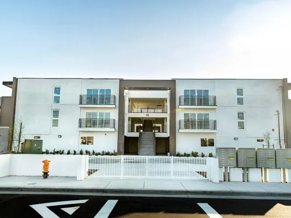 4302 Elizabeth St #8, Bell Gardens, CA 90201