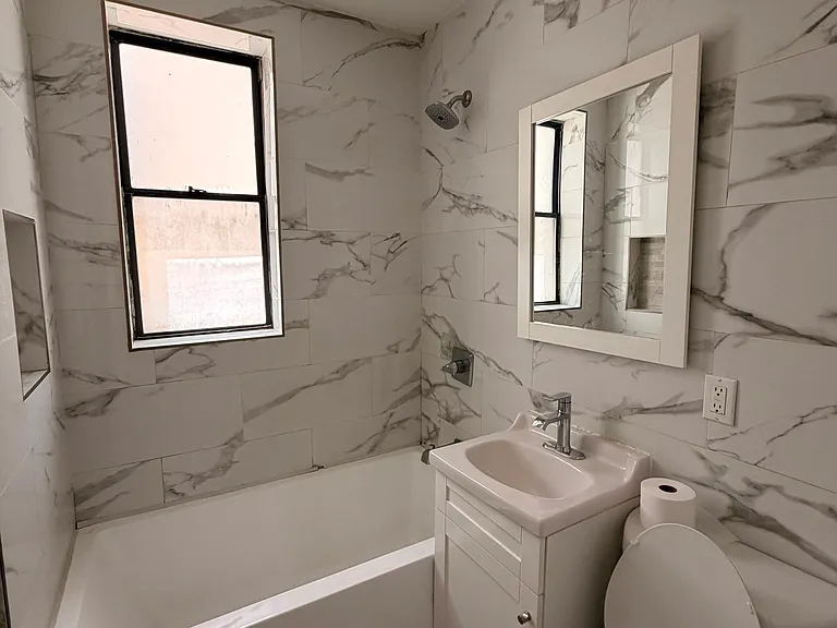 5708 Hudson Ave #10-C — Photo 5