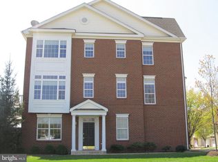 20460 Greymont Ter, Ashburn, VA 20147