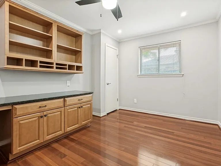 9628 Heatherdale Dr — Photo 10