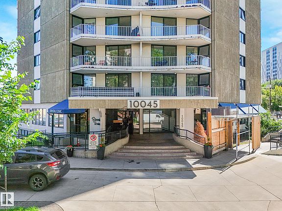 4th image of 10045 117th St NW #1706