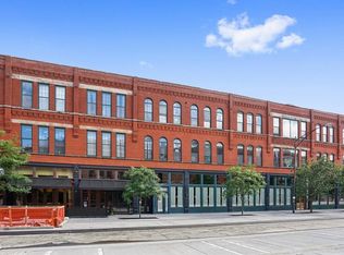 845 W Fulton Mkt #2432816, Chicago, IL 60607